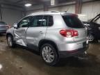 2009 Volkswagen Tiguan S