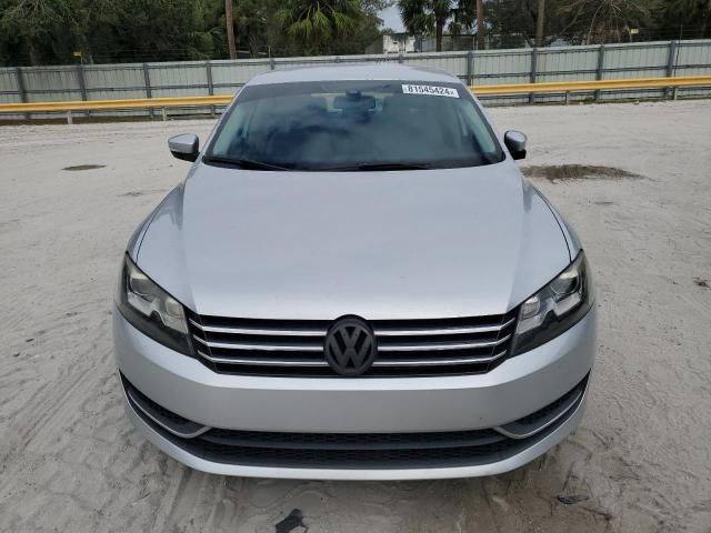 2013 Volkswagen Passat S