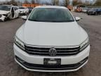 2018 Volkswagen Passat SE