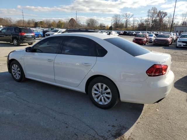 2013 Volkswagen Passat S