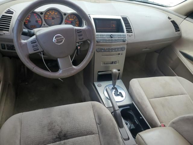 2004 Nissan Maxima SE