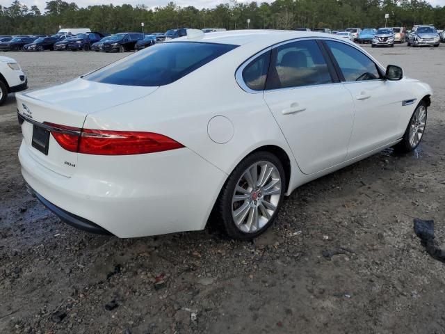 2017 Jaguar XF Prestige