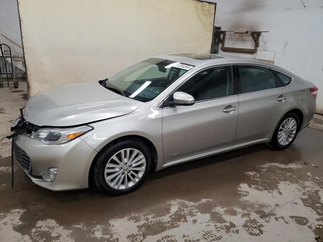 2013 Toyota Avalon Hybrid