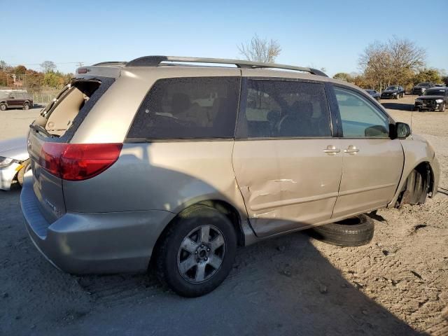 2007 Toyota Sienna CE