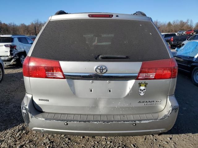 2004 Toyota Sienna XLE