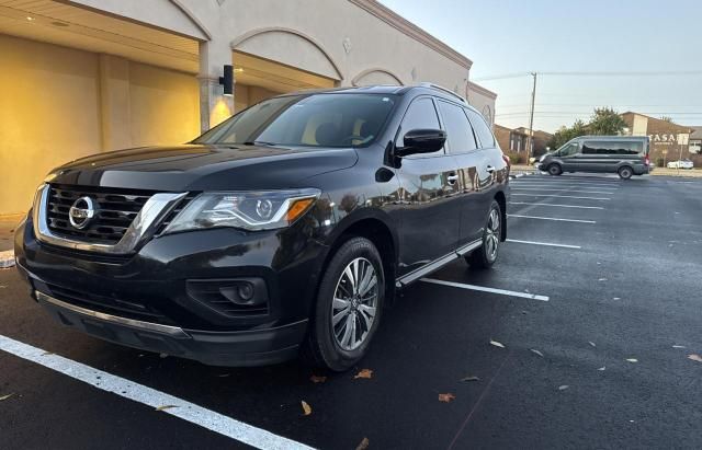 2020 Nissan Pathfinder S