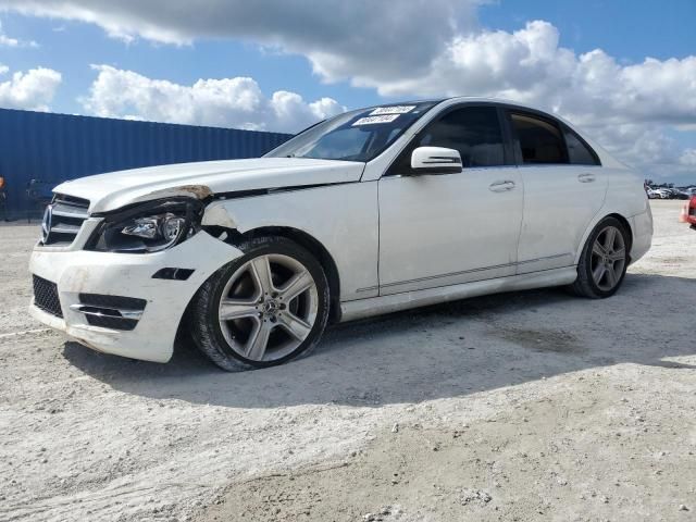 2014 Mercedes-Benz C 250