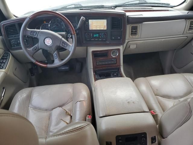 2005 Cadillac Escalade Luxury