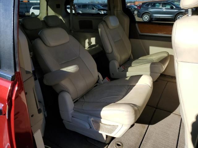 2008 Chrysler Town & Country Limited