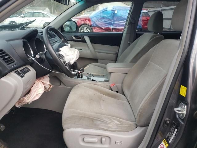 2011 Toyota Highlander Base