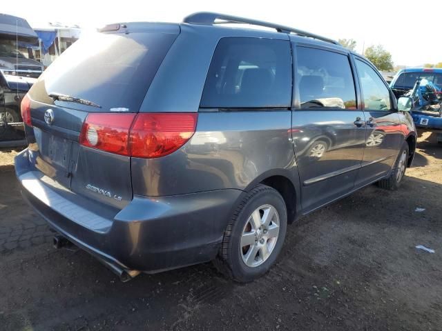 2007 Toyota Sienna CE