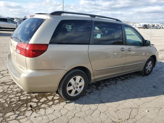 2004 Toyota Sienna CE