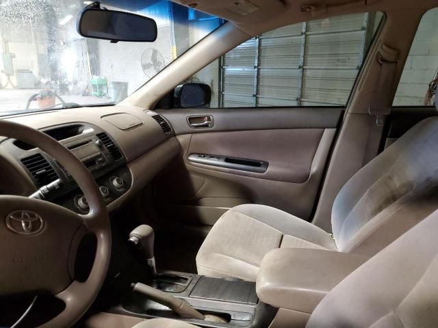 2005 Toyota Camry LE