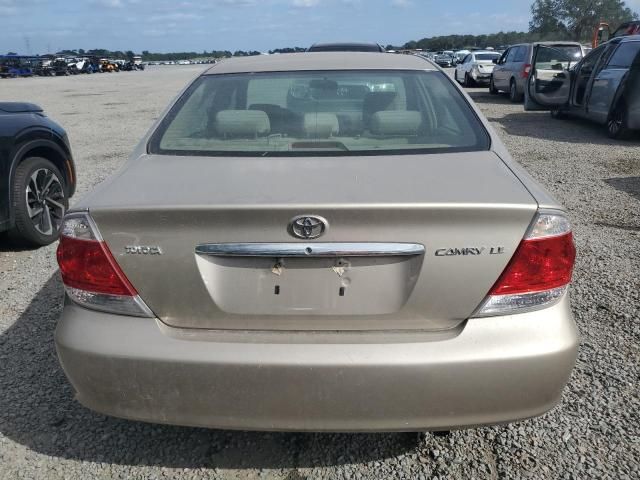 2005 Toyota Camry LE