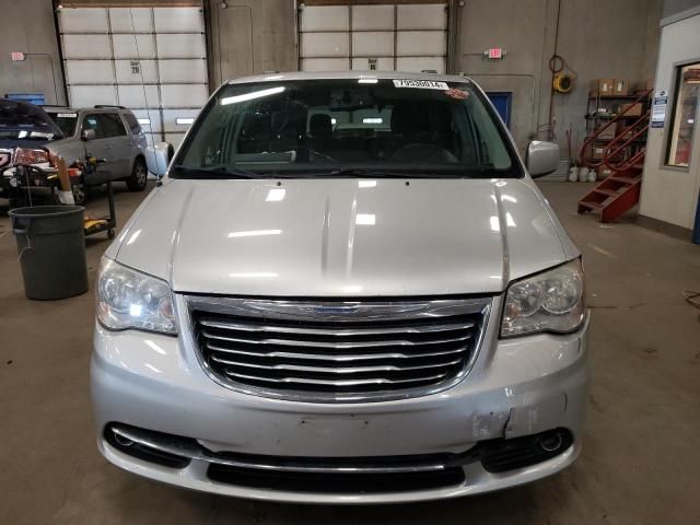 2012 Chrysler Town & Country Touring