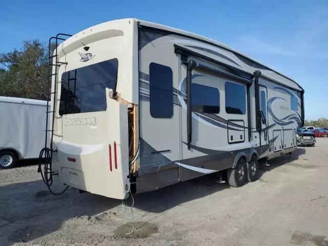 2018 Jayco Pinnacle