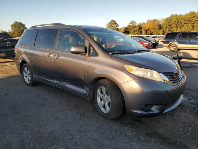 2011 Toyota Sienna LE