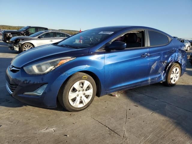 2016 Hyundai Elantra SE