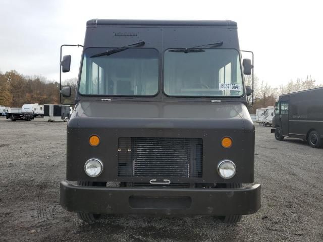 2009 Freightliner Chassis M Line WALK-IN Van