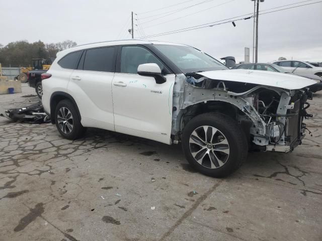 2021 Toyota Highlander Hybrid XLE