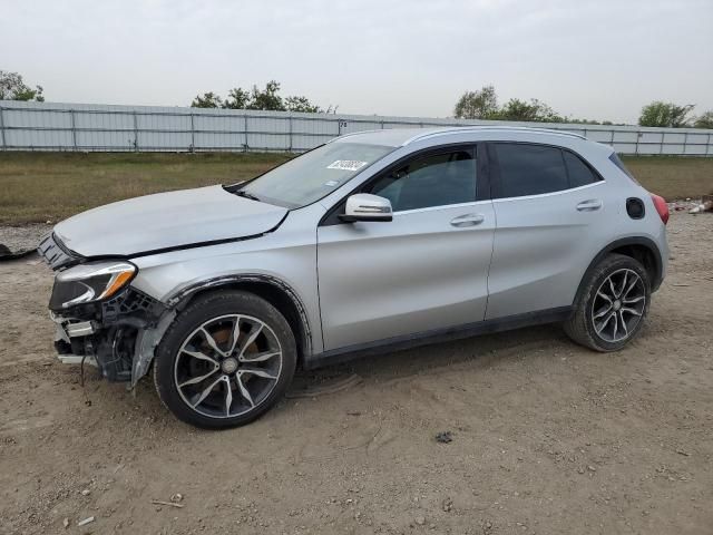 2016 Mercedes-Benz GLA 250