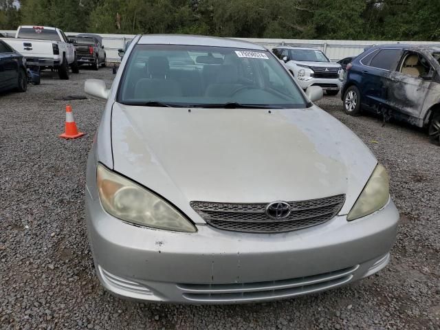 2004 Toyota Camry LE