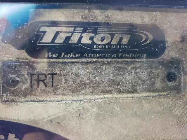 2013 Triton Boat