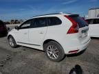 2017 Volvo XC60 T5