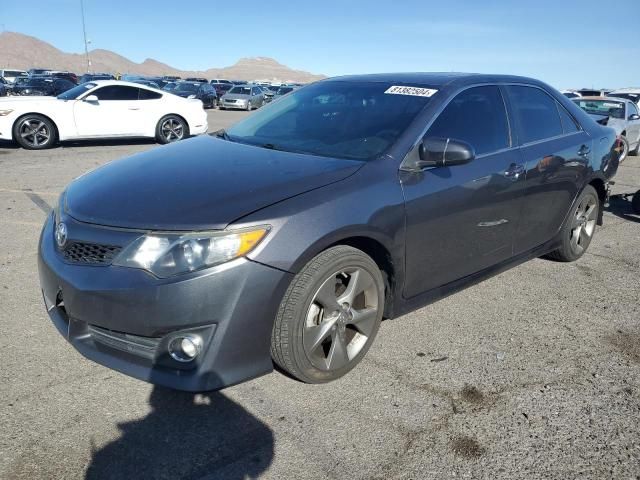 2014 Toyota Camry SE