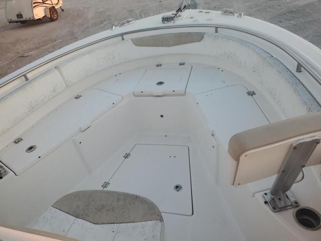 2018 Robalo Boat