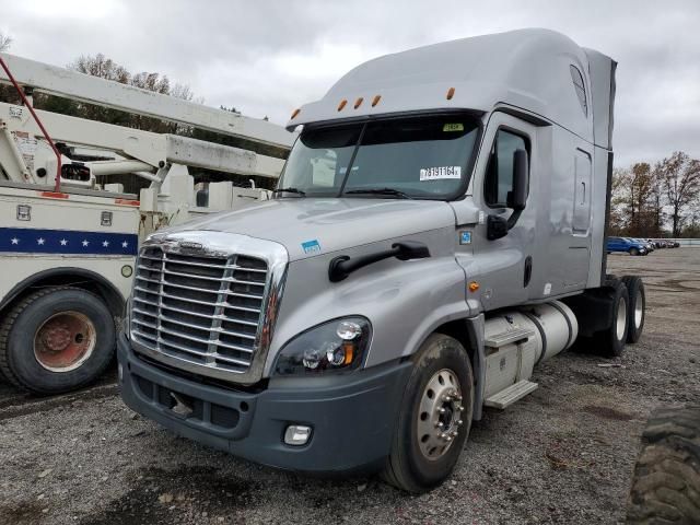 2016 Freightliner Cascadia 125