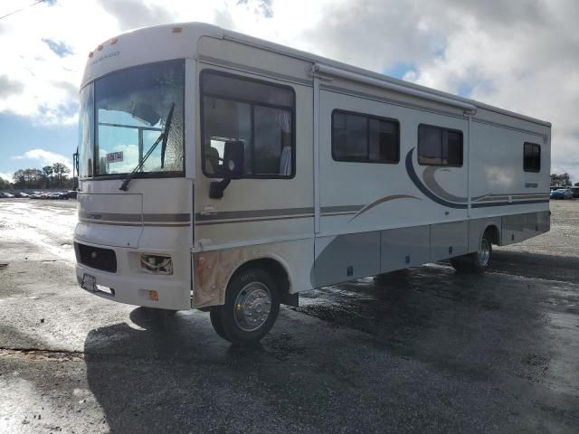 2004 Winnebago 2004 Workhorse Custom Chassis Motorhome Chassis W2