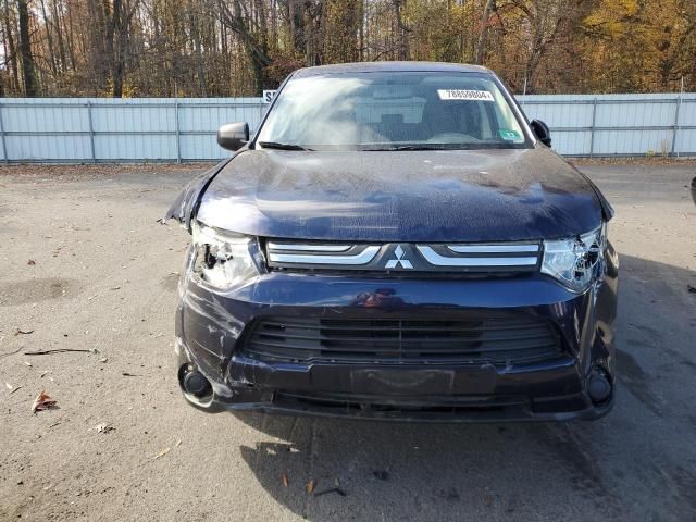 2014 Mitsubishi Outlander ES