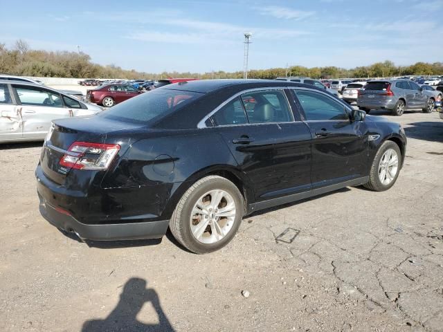 2018 Ford Taurus SEL