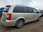 2014 Chrysler Town & Country Touring L