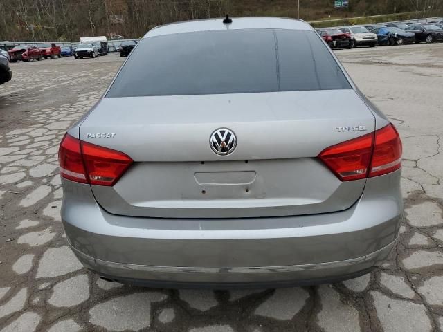 2012 Volkswagen Passat SEL