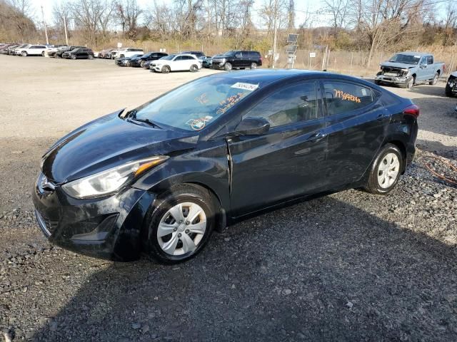 2016 Hyundai Elantra SE