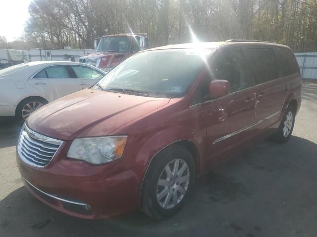 2013 Chrysler Town & Country Touring