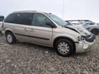 2005 Chrysler Town & Country