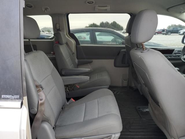 2010 Chrysler Town & Country Touring