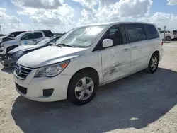 2009 Volkswagen Routan SE en venta en Arcadia, FL