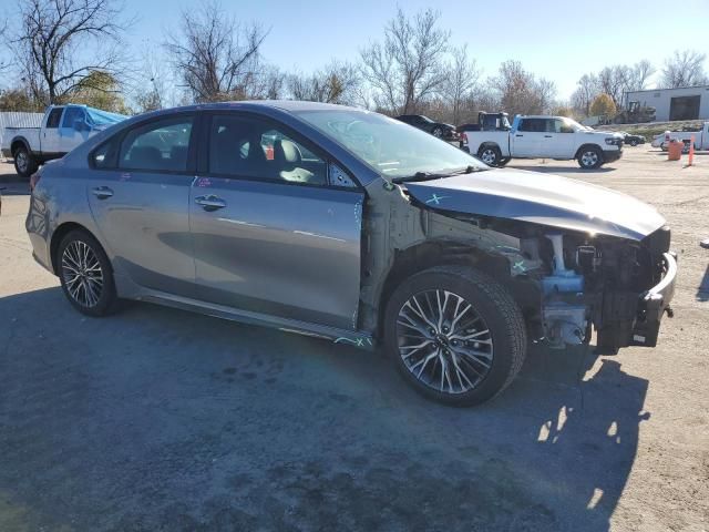 2022 KIA Forte GT Line