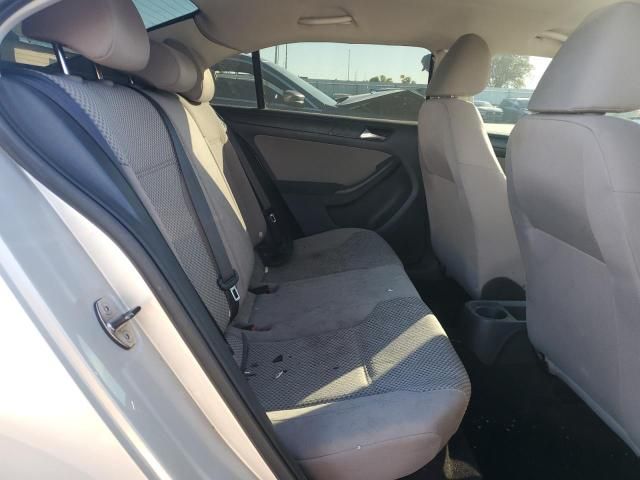 2011 Volkswagen Jetta Base