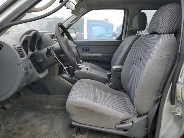 2002 Nissan Frontier Crew Cab XE