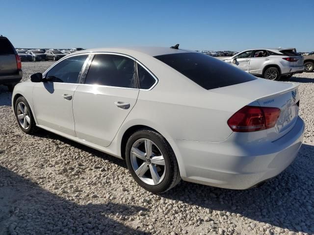 2014 Volkswagen Passat SE