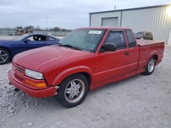 Salvage cars for sale from Copart Kansas City, KS: 2001 Chevrolet S Truck S10