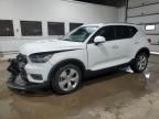 2021 Volvo XC40 T4 Momentum