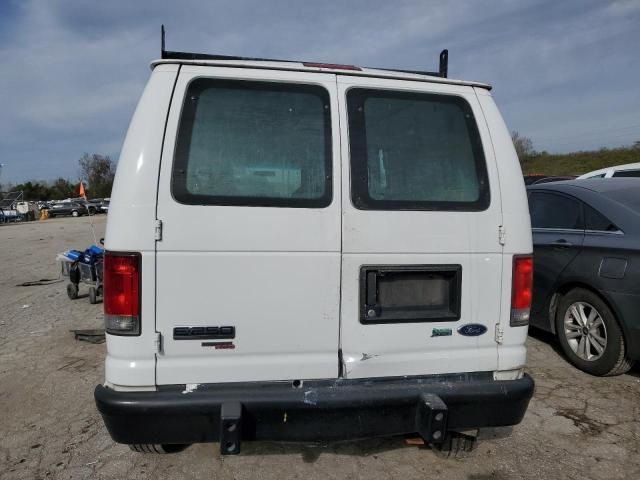 2014 Ford Econoline E250 Van