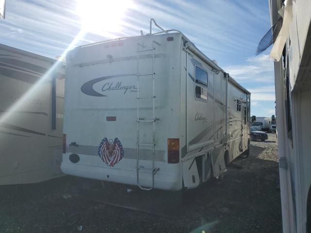 2003 Damon 2003 Workhorse Custom Chassis Motorhome Chassis W2