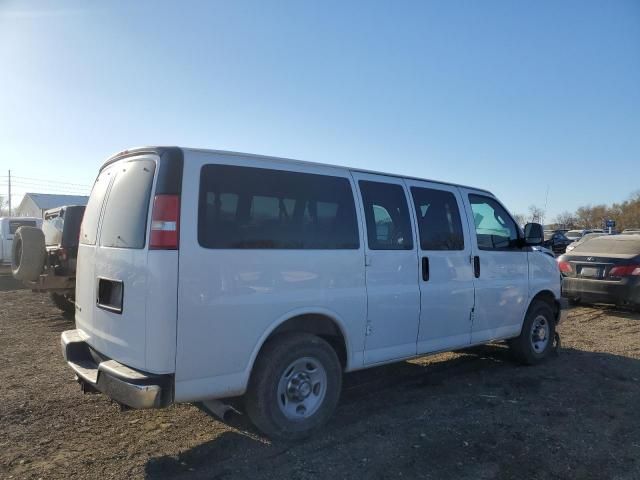 2017 Chevrolet Express G2500 LT